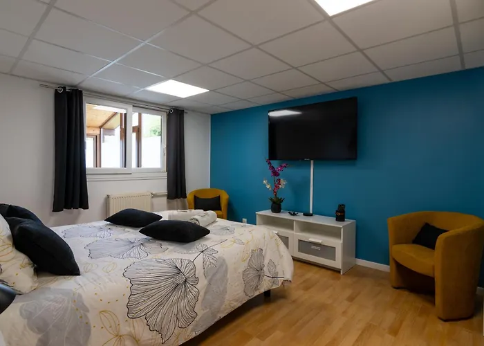 Lesaumurtranquille - Le Poitrineau Апартаменты Сомюр